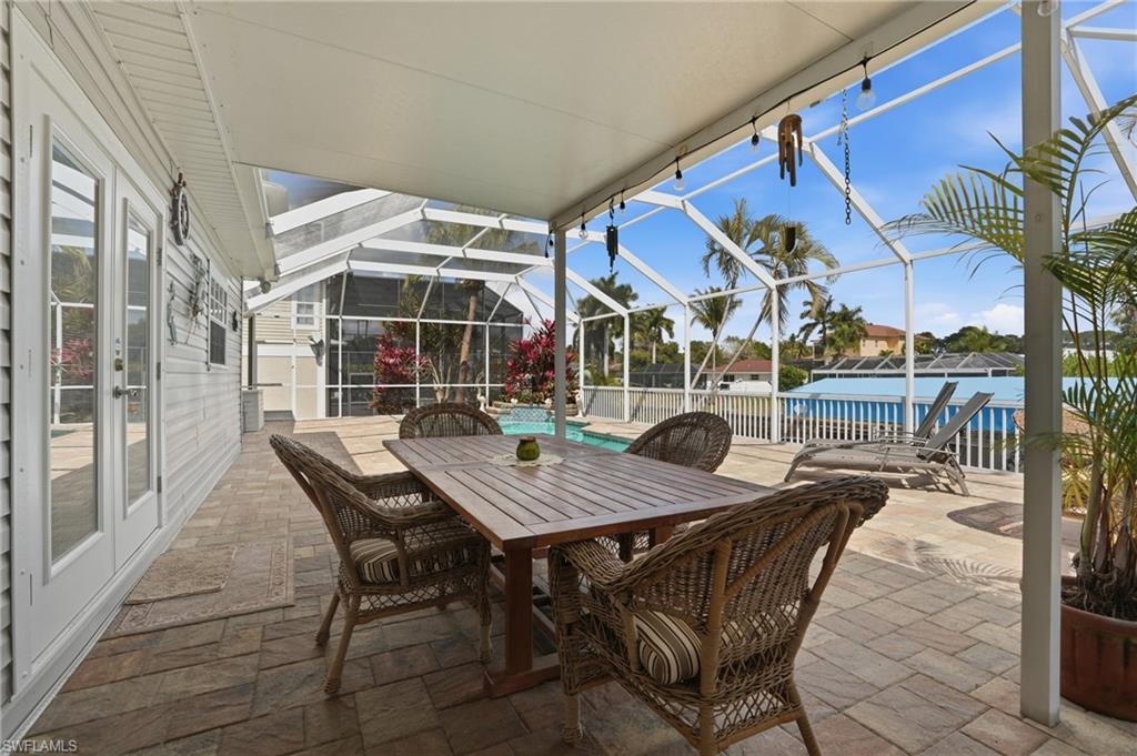 PARADISE VILLAGE - Residential