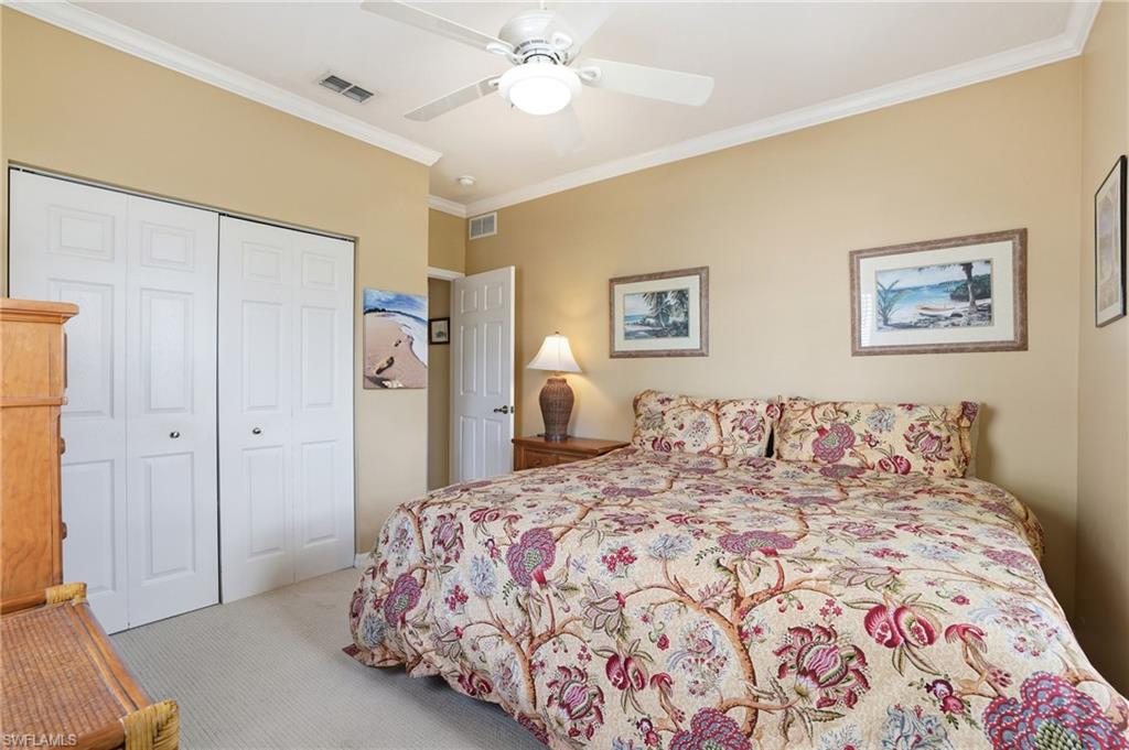 PARADISE VILLAGE - Residential