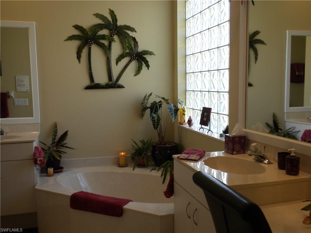 DEL VERA COUNTRY CLUB - Residential