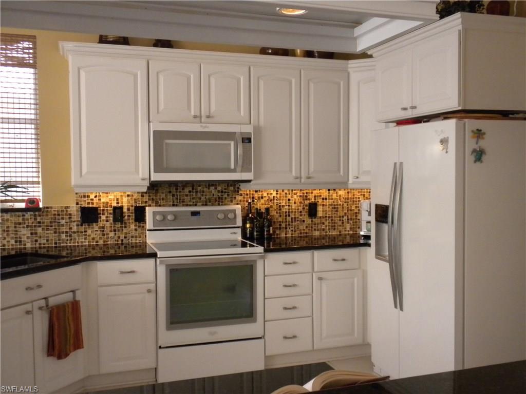 DEL VERA COUNTRY CLUB - Residential