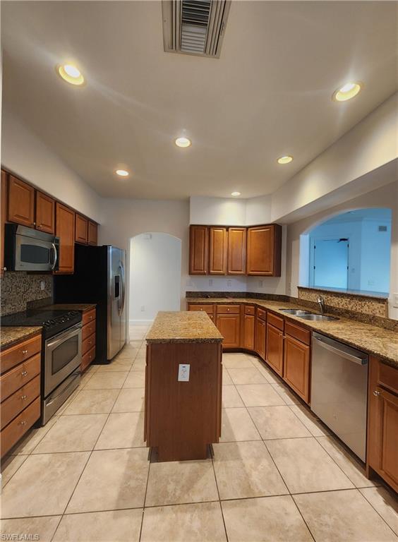 BELLA VITA - Residential Lease