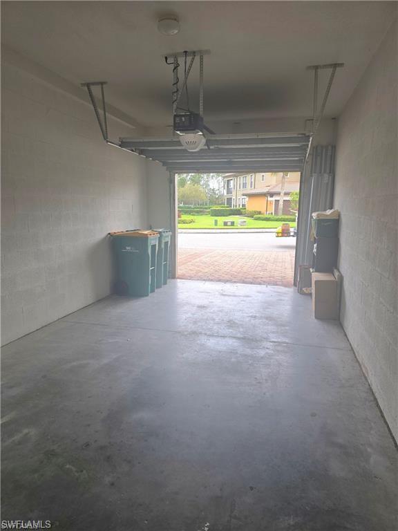 BELLA VITA - Residential Lease