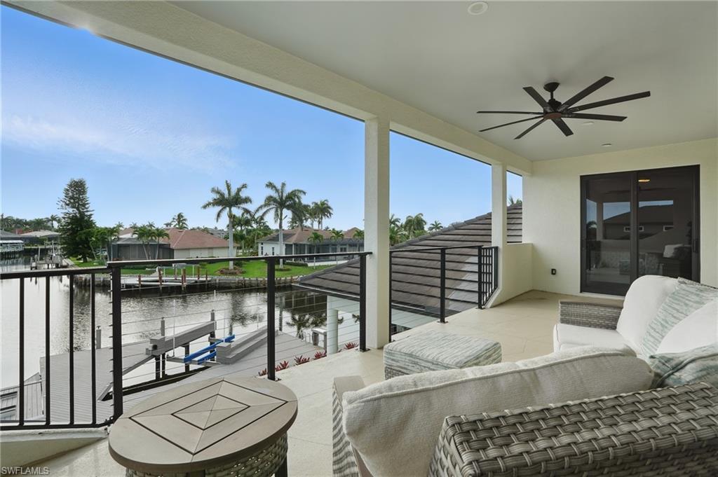 MARCO BEACH - Residential