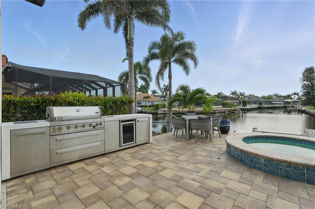 MARCO BEACH - Residential