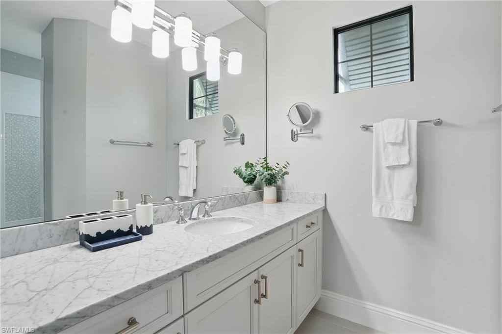 MARCO BEACH - Residential