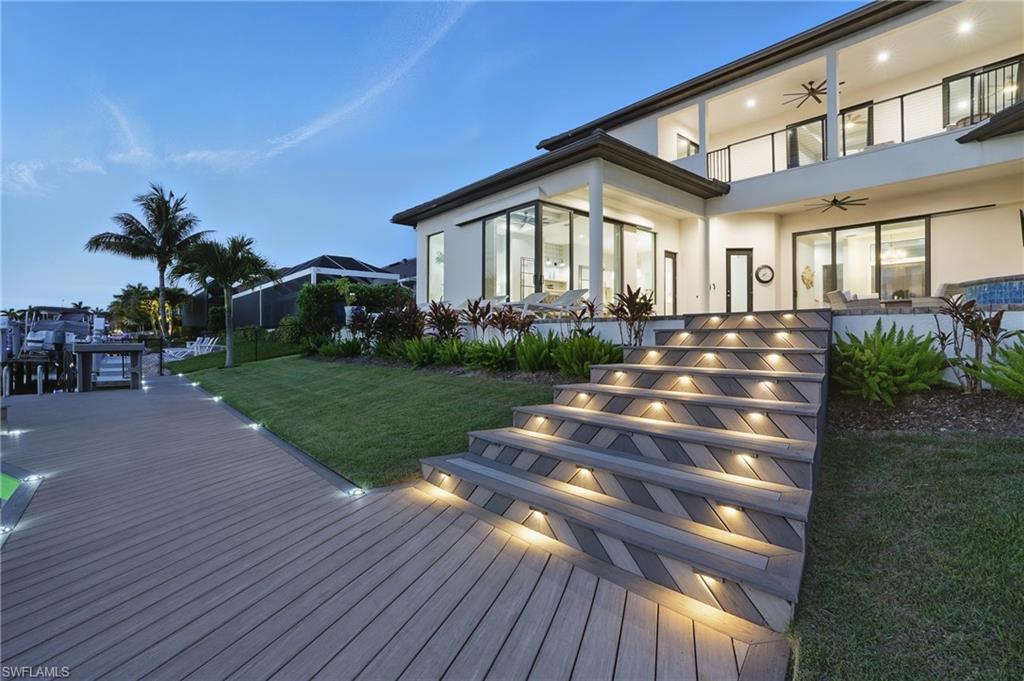 MARCO BEACH - Residential