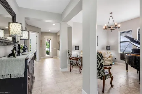 MLS: 224066386