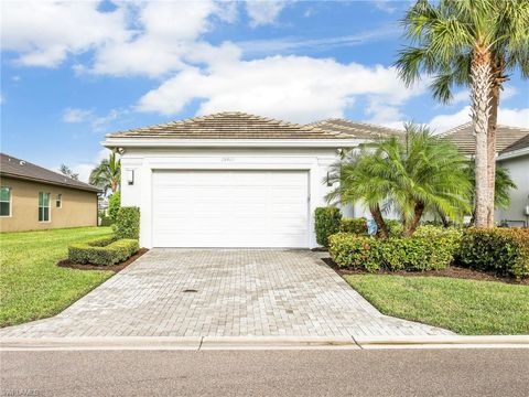 28465 Abruzzo DR BONITA SPRINGS FL 34135