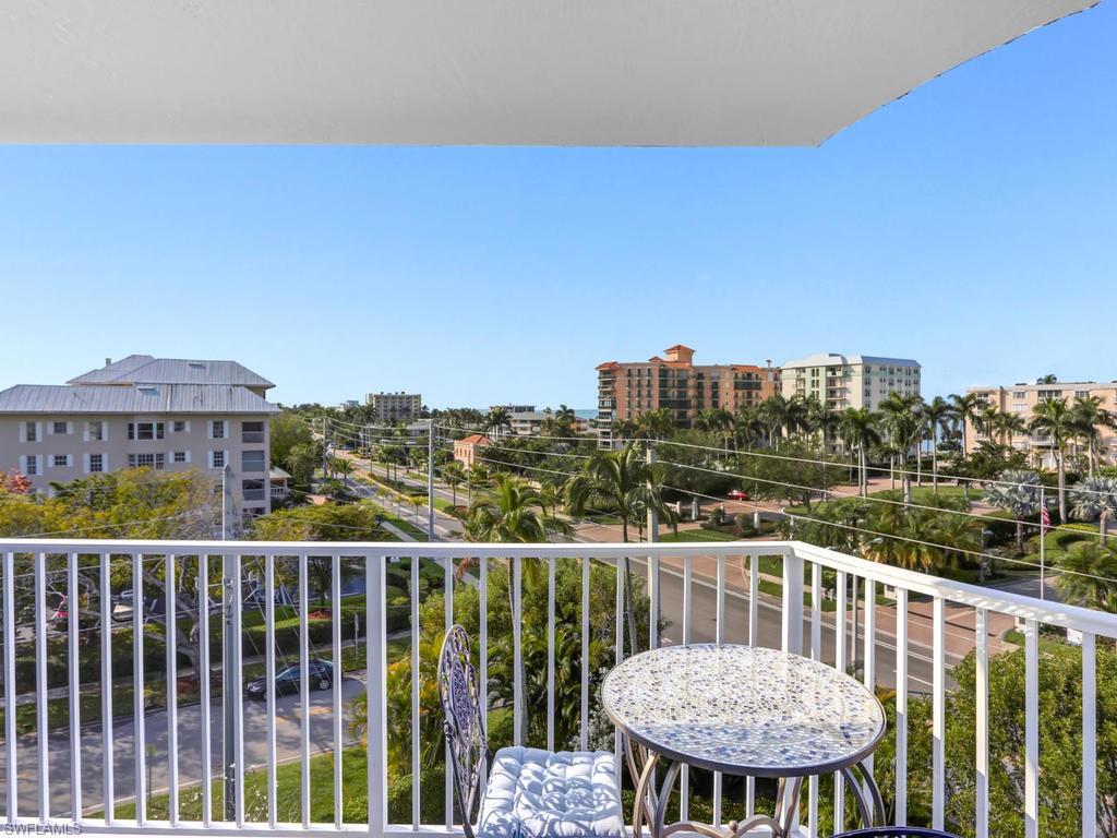 DEL MAR - Residential