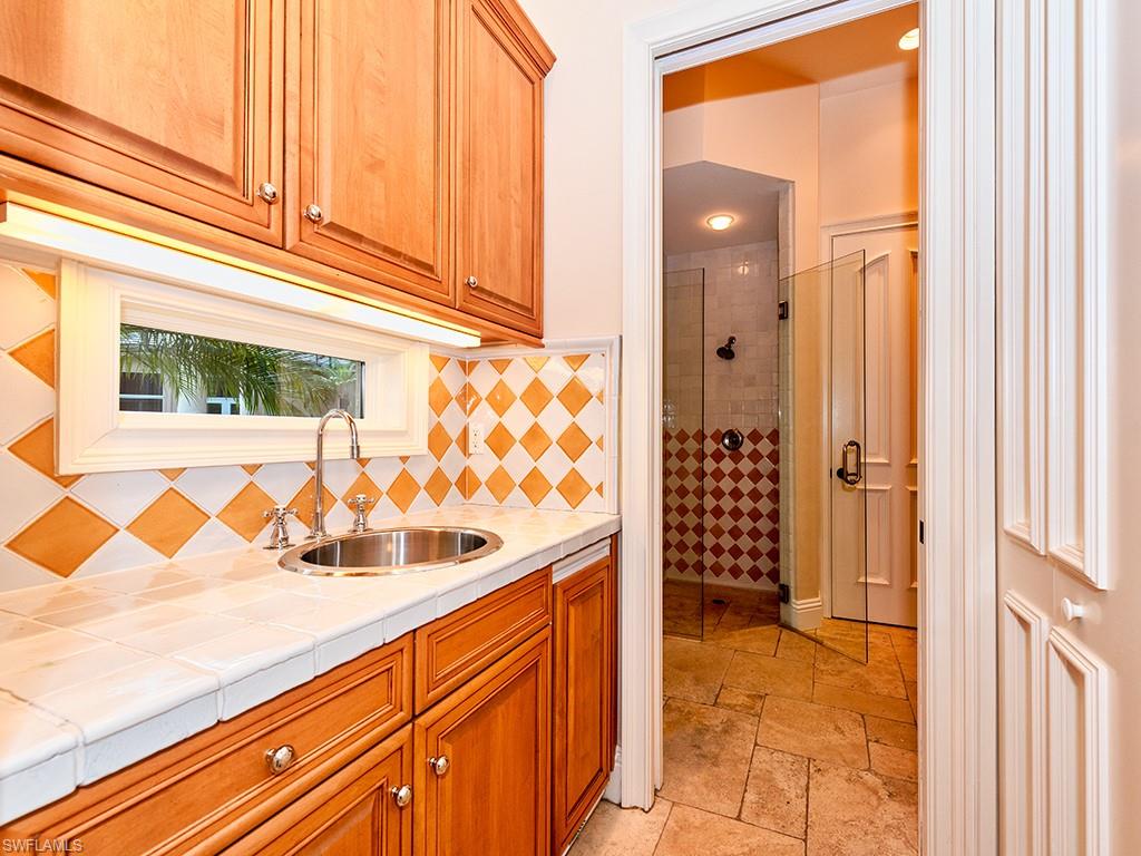 ESTATES AT GREY OAKS - Residential