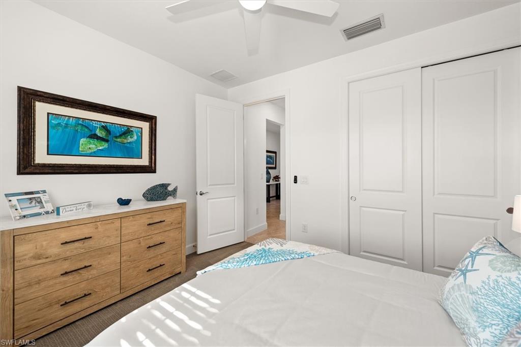 COUNTRY CLUB - Residential