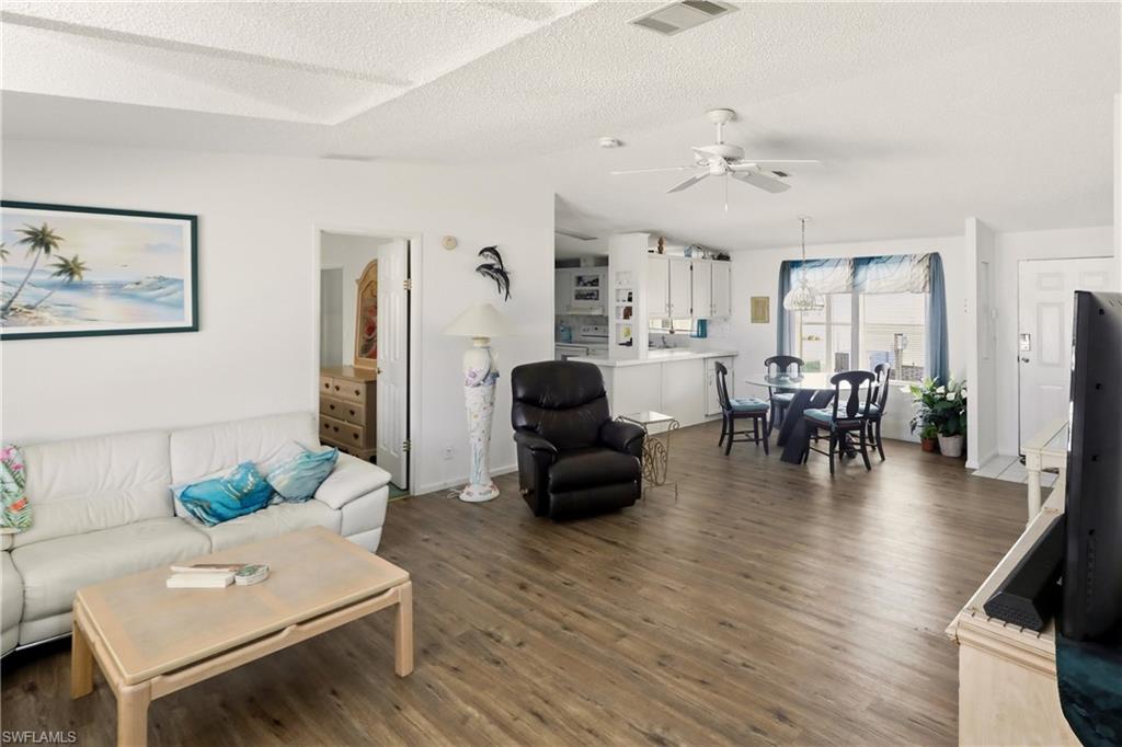 RIVERS EDGE - Residential