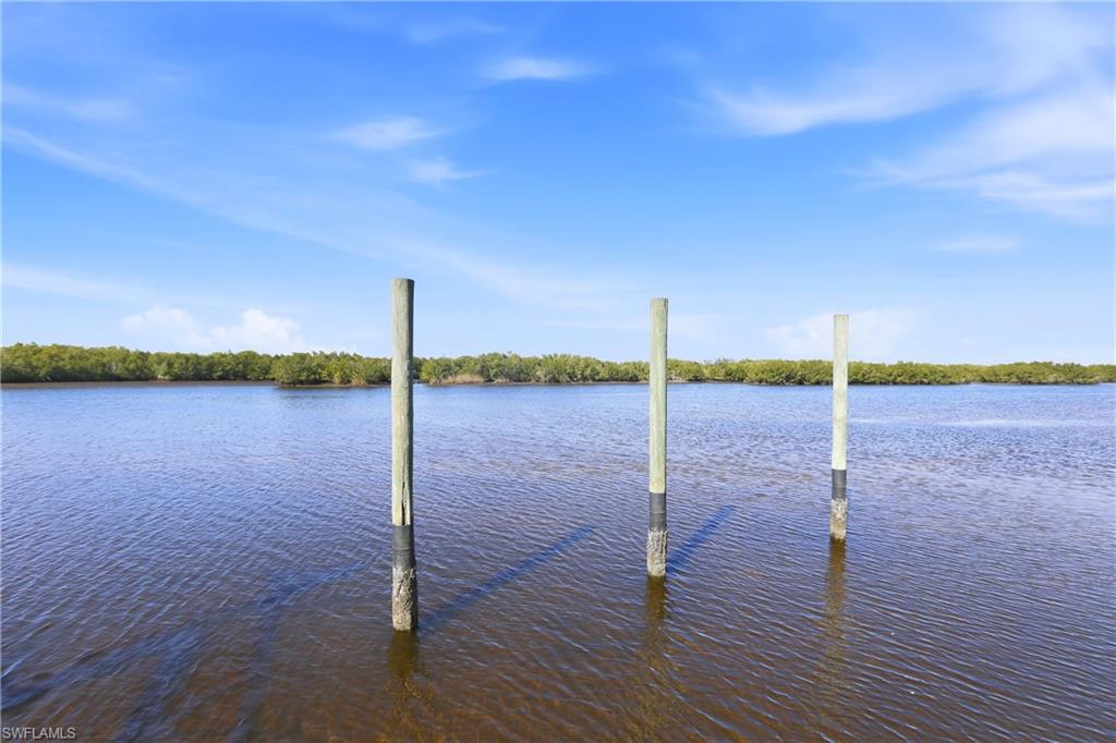 RIVERS EDGE - Residential