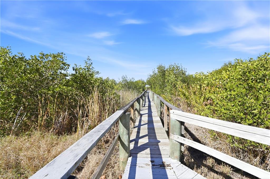 RIVERS EDGE - Residential