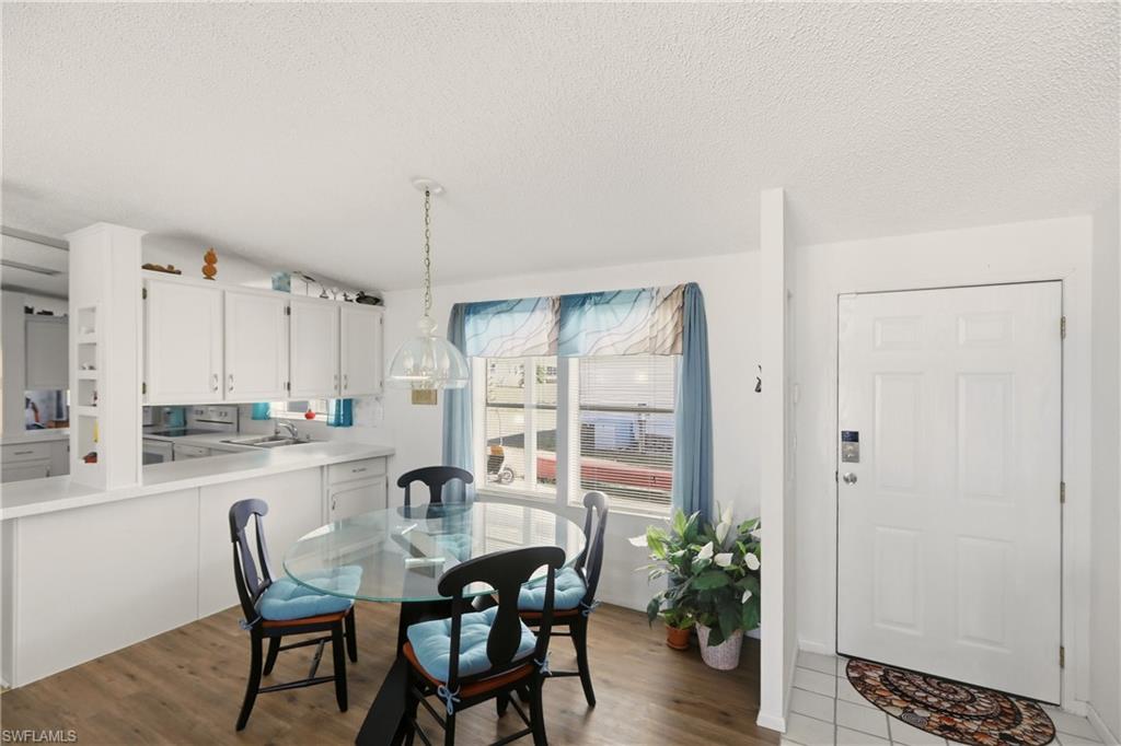 RIVERS EDGE - Residential