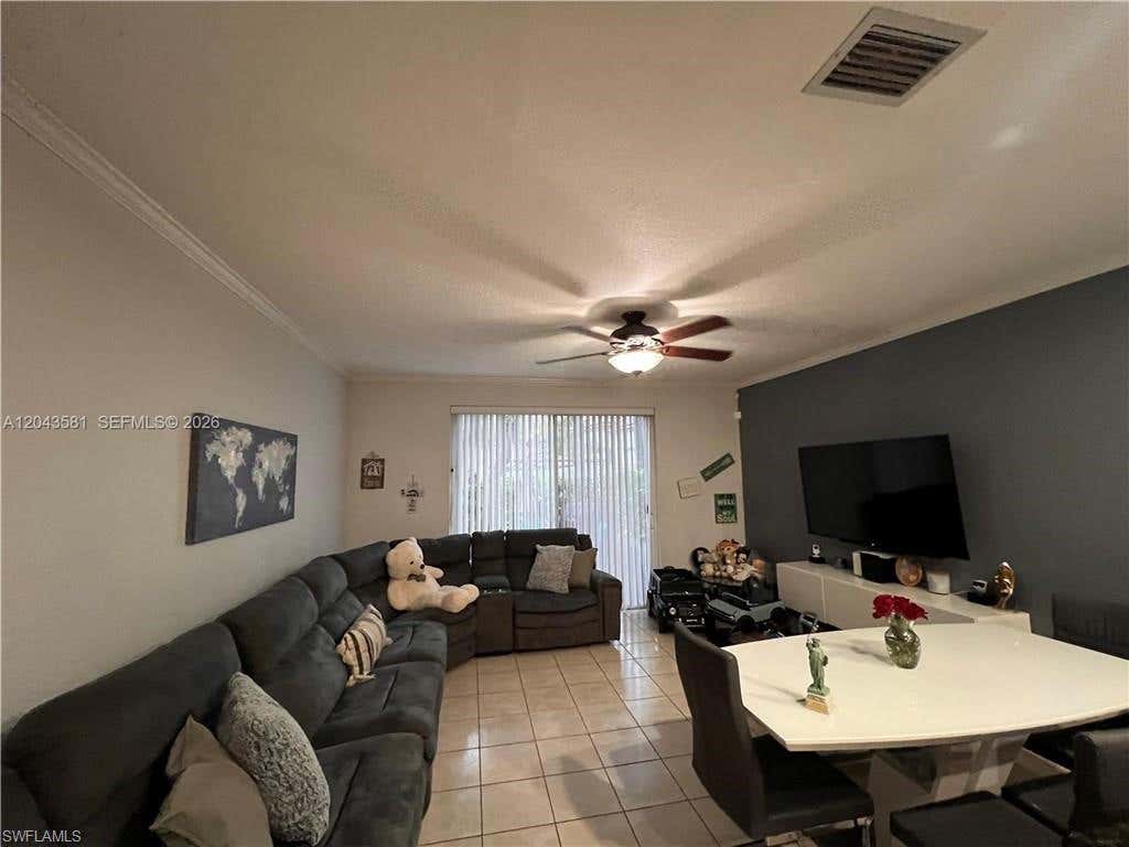 Photo of 7820 Catalina CIR, TAMARAC, FL 33321 (MLS # 226027864)