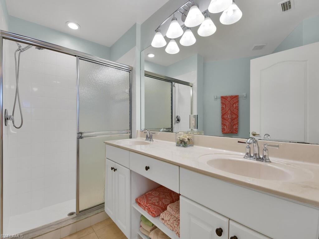 SUMMERWIND - Residential