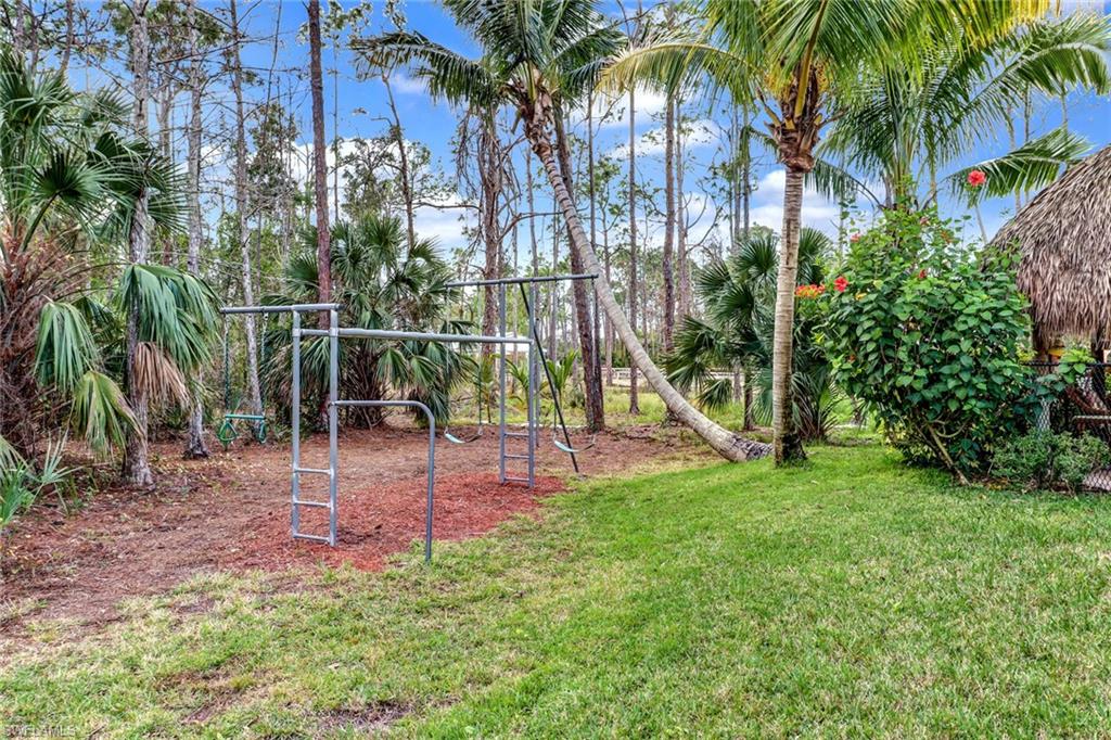 LIVINGSTON WOODS - Residential