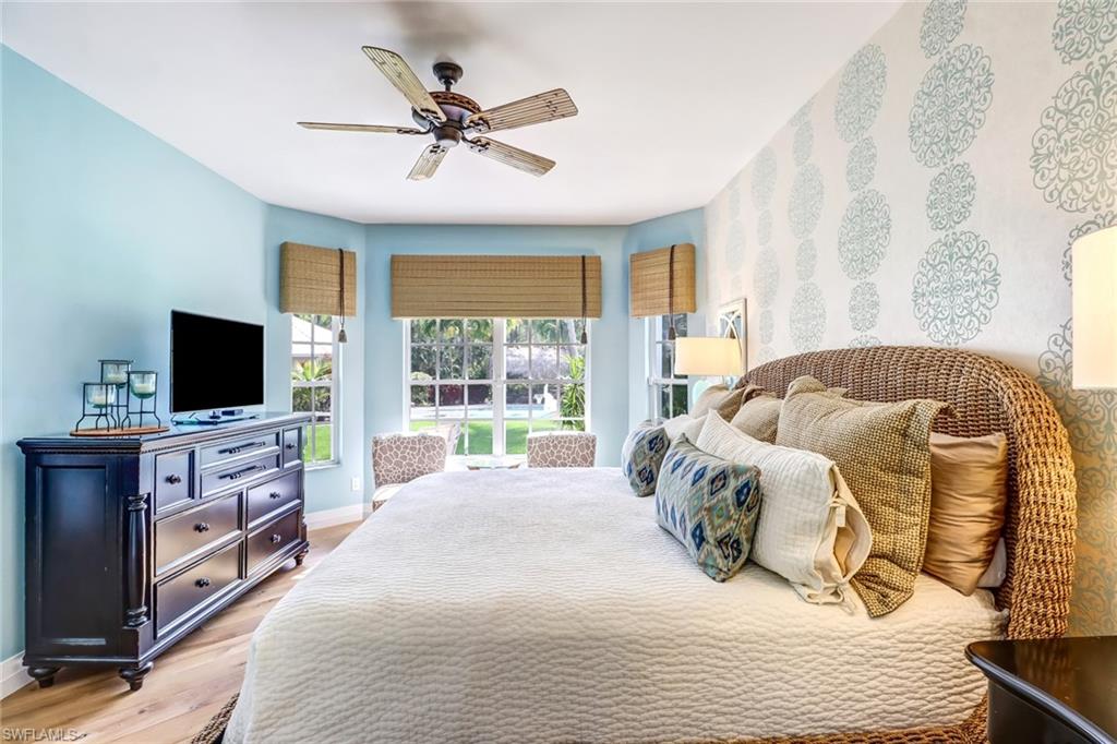 LIVINGSTON WOODS - Residential