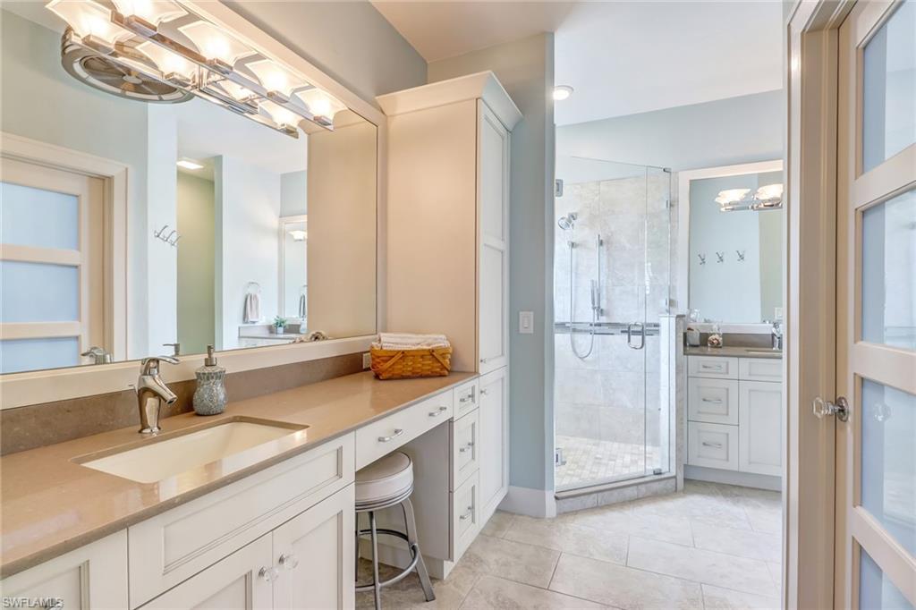 LIVINGSTON WOODS - Residential