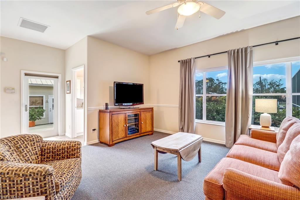 LIVINGSTON WOODS - Residential