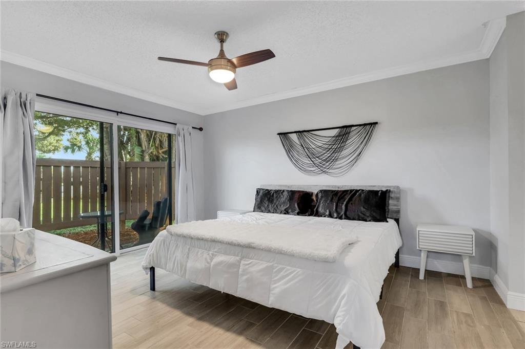 ROYAL WOODS - Residential