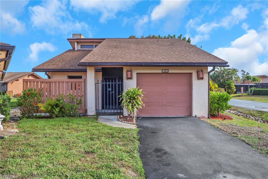 ROYAL WOODS - Residential