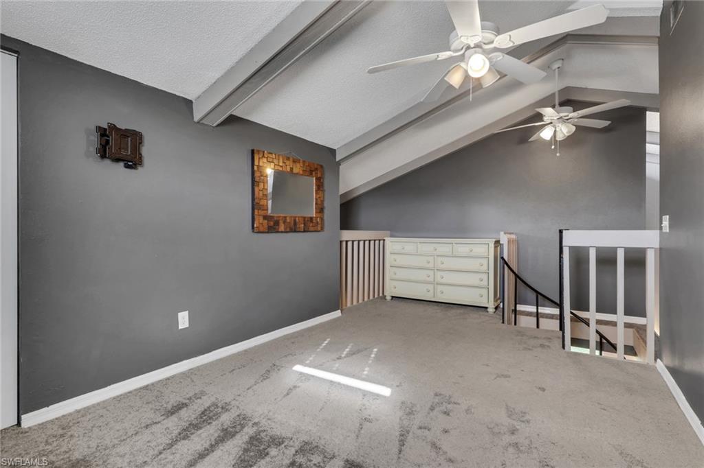 ROYAL WOODS - Residential