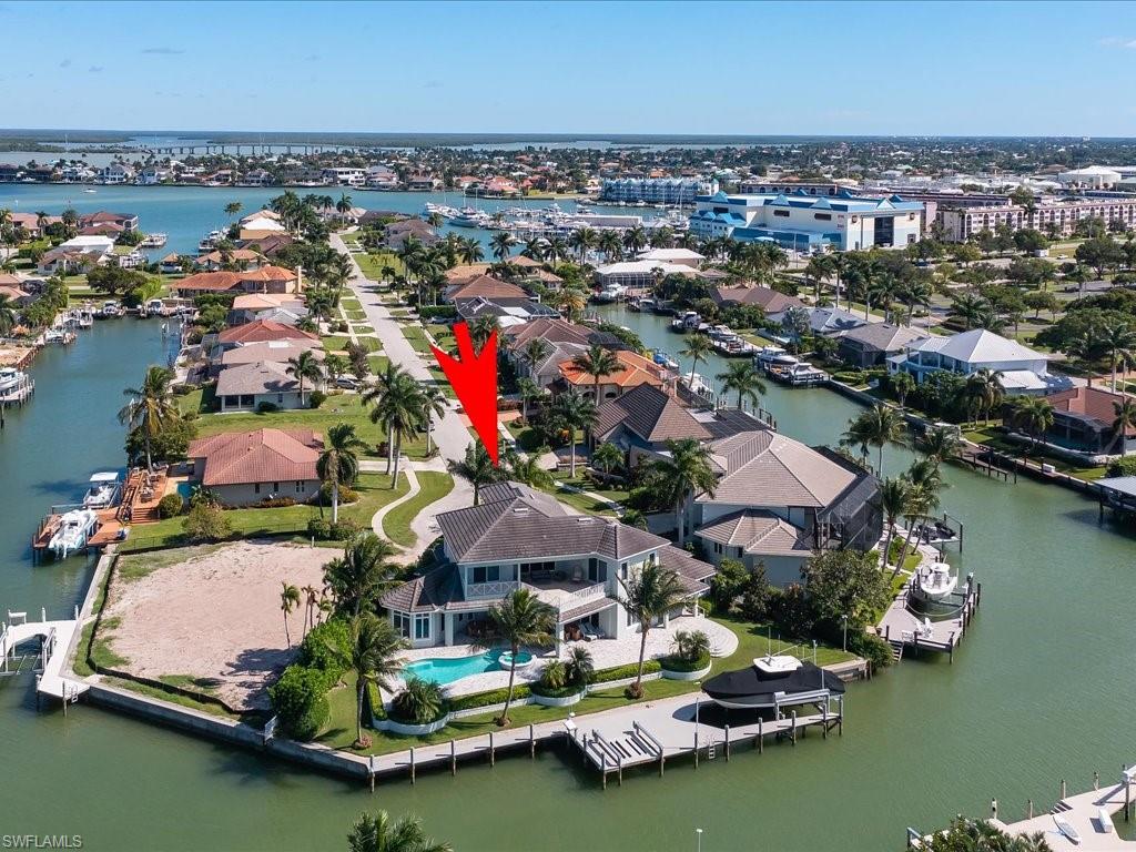 MARCO BEACH - Residential