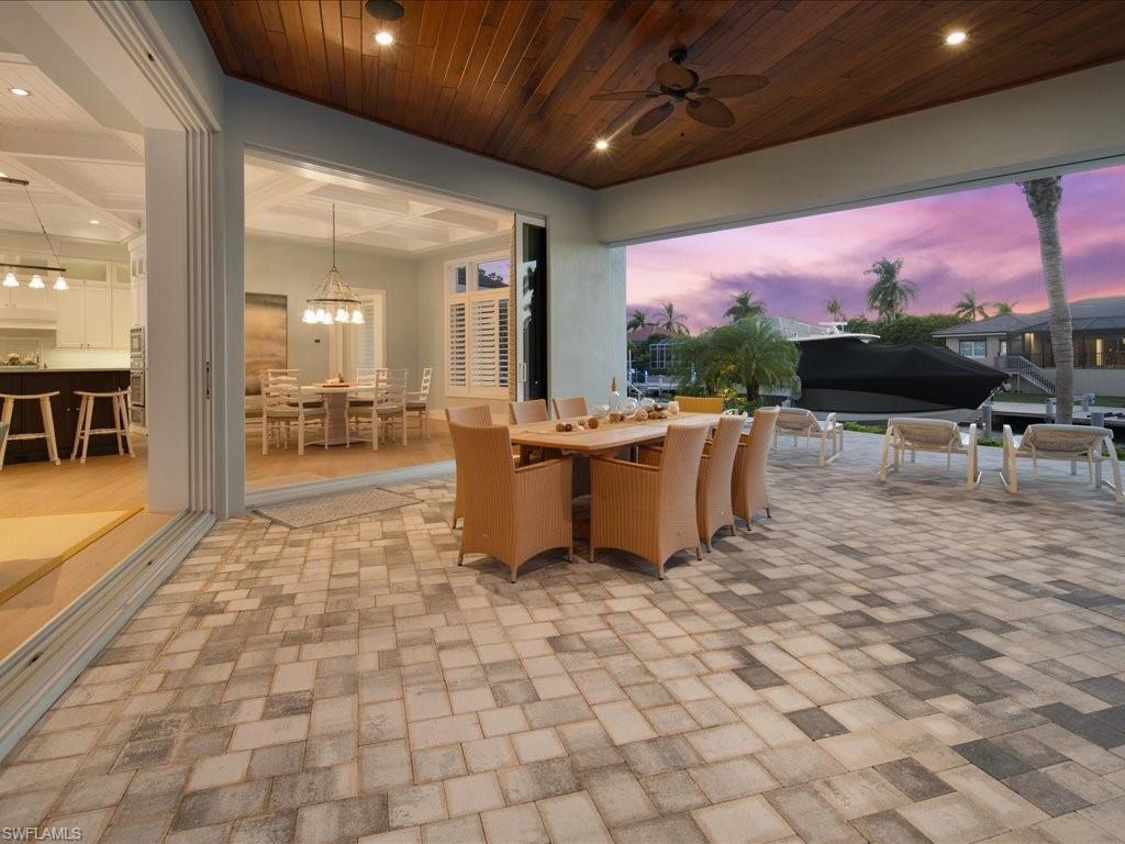 MARCO BEACH - Residential