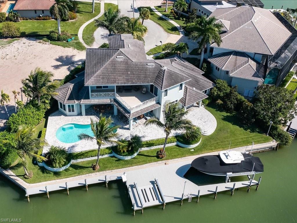 MARCO BEACH - Residential