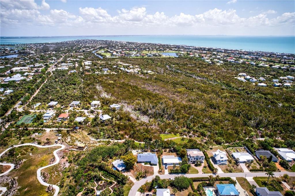 SANIBEL LAKE ESTATES - Residential