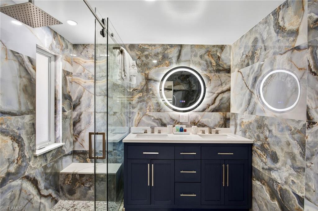 SANIBEL LAKE ESTATES - Residential