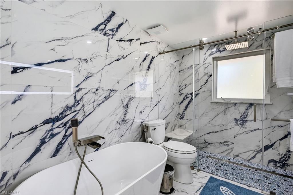 SANIBEL LAKE ESTATES - Residential