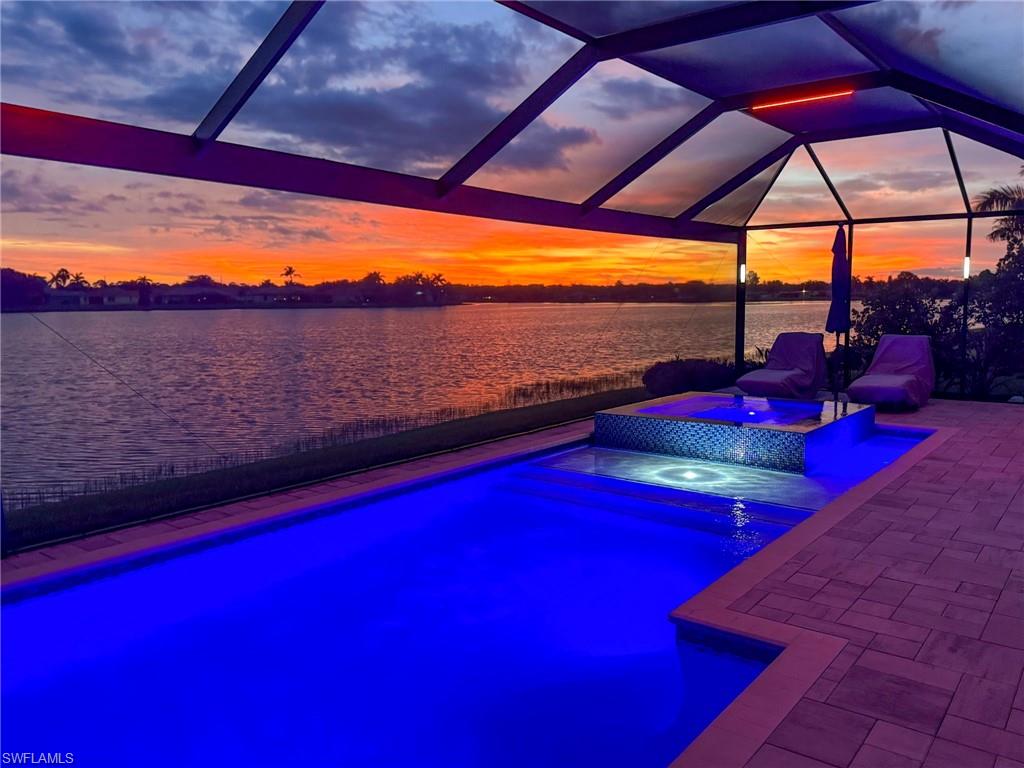 VALENCIA LAKES - Residential