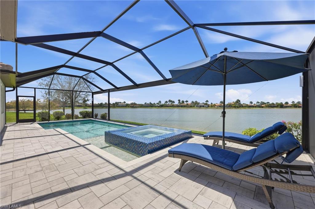 VALENCIA LAKES - Residential