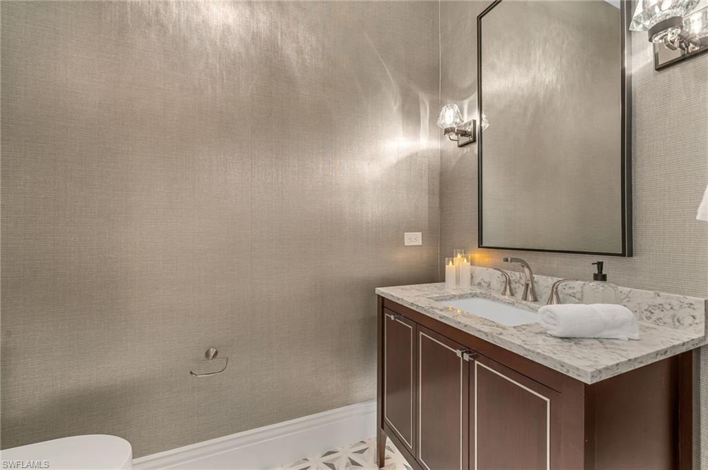 ESTATES AT GREY OAKS - Residential