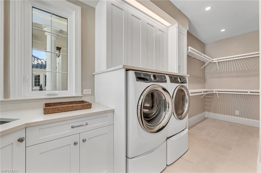 ESTATES AT GREY OAKS - Residential