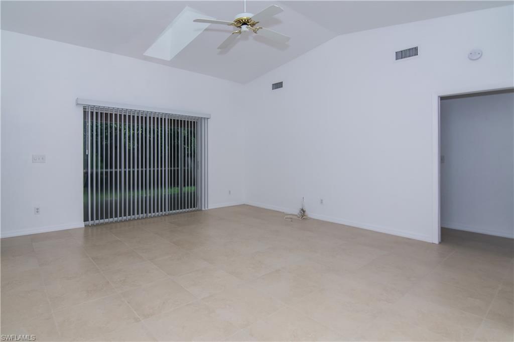 QUAIL HOLLOW - Residential