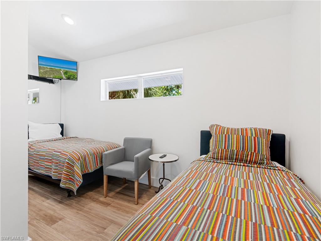 METES AND BOUNDS - Residential