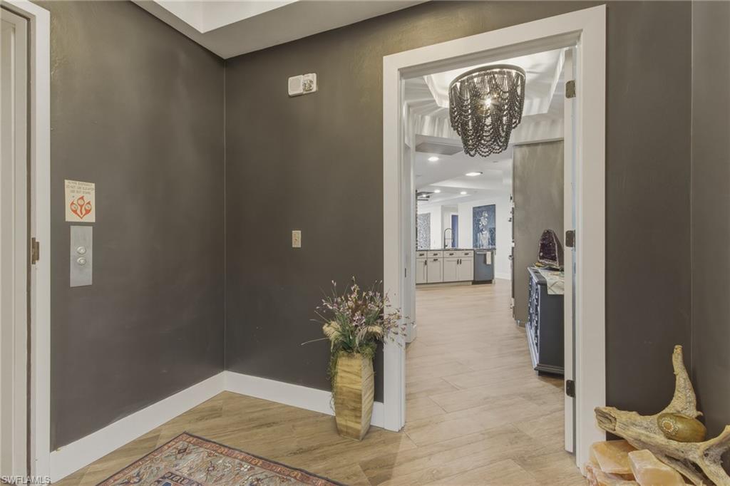 RIVIERA - Residential