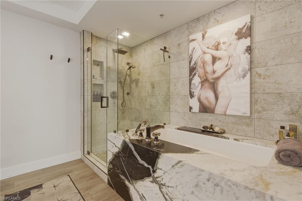 RIVIERA - Residential