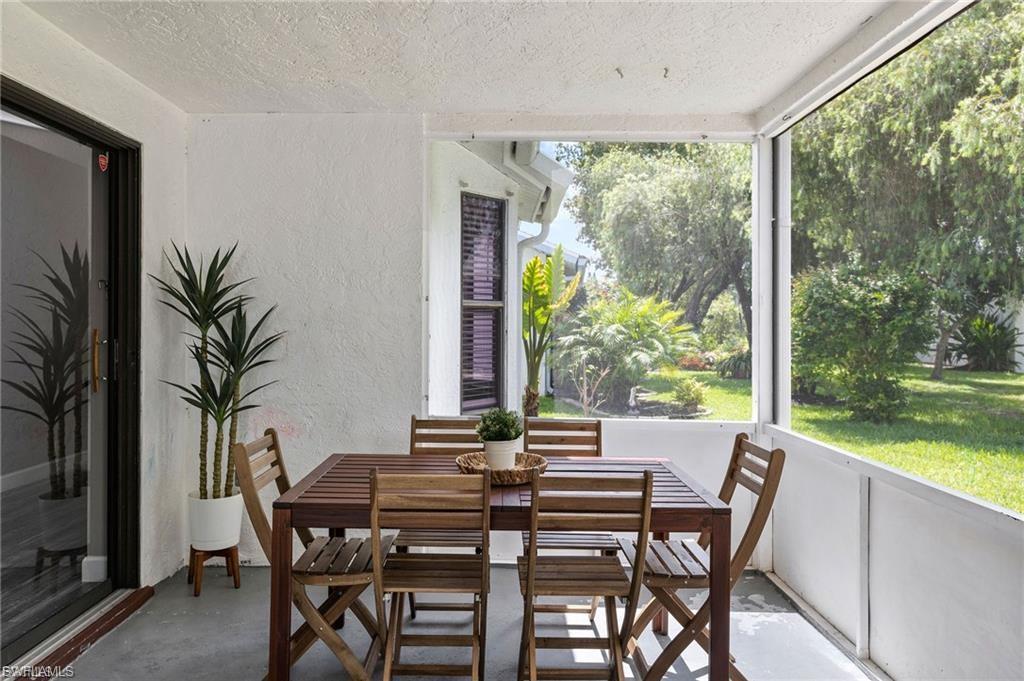 VILLAS FOUR - Residential