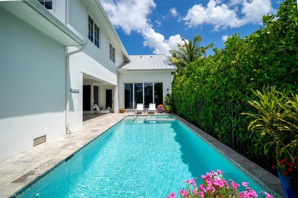 MANGROVE BAY - Residential