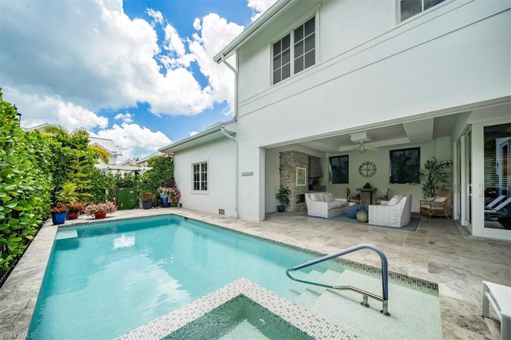 MANGROVE BAY - Residential