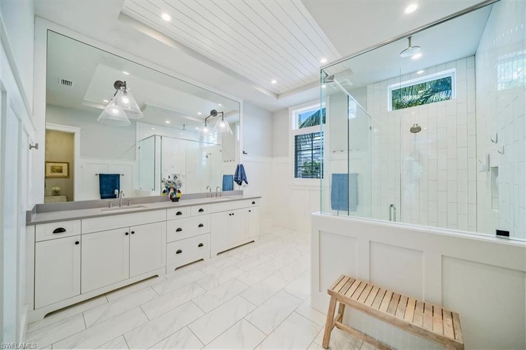 MANGROVE BAY - Residential