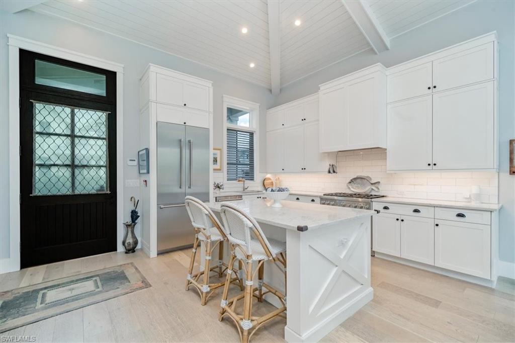 MANGROVE BAY - Residential