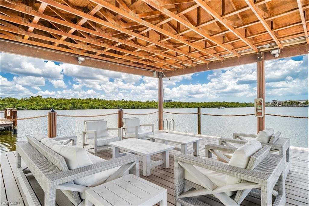 MANGROVE BAY - Residential