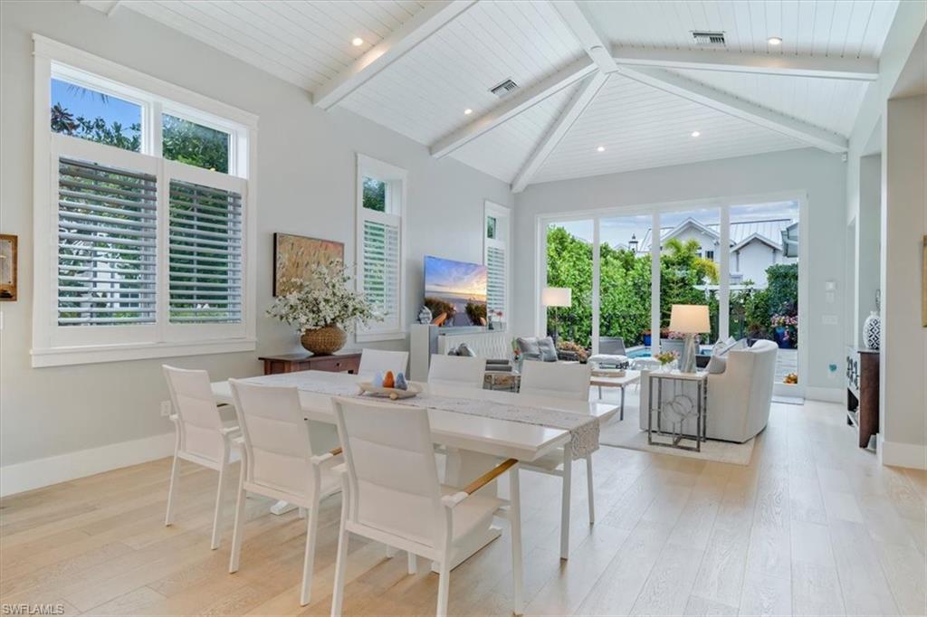 MANGROVE BAY - Residential