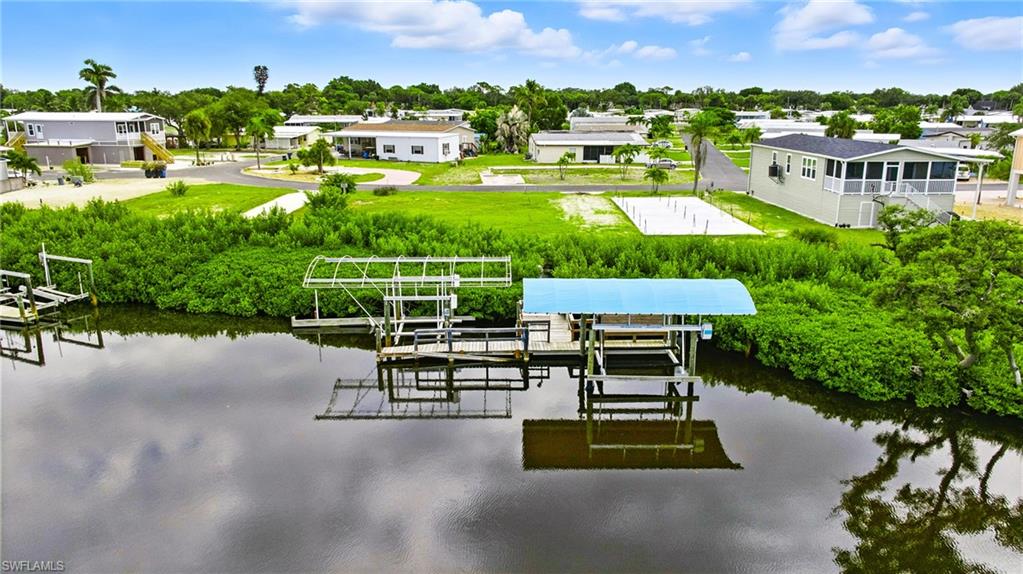 SPRING CREEK VILLAGE - Land